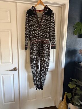 Black & White Nordic Print One-Piece Jumpsuit